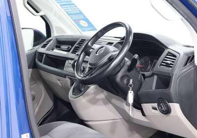 2019 VOLKSWAGEN TRANSPORTER TDI 400 LWB HIGH 4MOTION