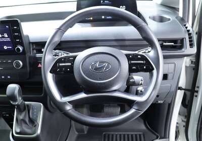 2024 HYUNDAI STARIA LOAD 2S 2.2D LIFTBACK