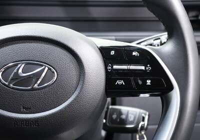 2024 HYUNDAI STARIA LOAD 2S 2.2D LIFTBACK