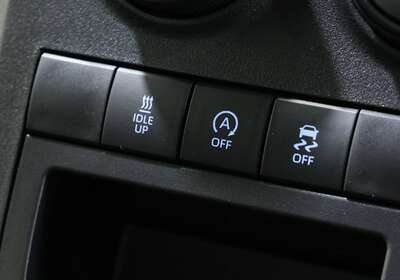 2025 TOYOTA HIACE SLWB