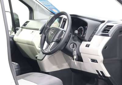 2025 TOYOTA HIACE SLWB