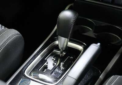 2017 MITSUBISHI OUTLANDER LS 7 SEAT (2WD)