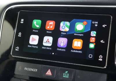 2017 MITSUBISHI OUTLANDER LS 7 SEAT (2WD)