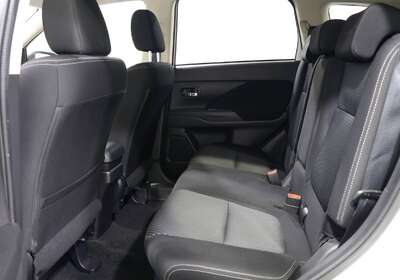 2017 MITSUBISHI OUTLANDER LS 7 SEAT (2WD)