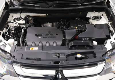 2017 MITSUBISHI OUTLANDER LS 7 SEAT (2WD)
