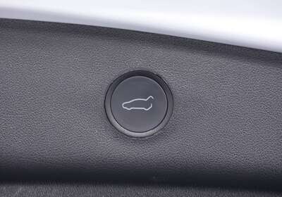 2022 TESLA MODEL 3 REAR-WHEEL DRIVE