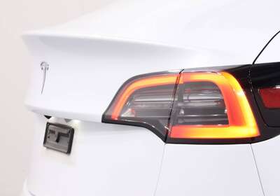 2022 TESLA MODEL 3 REAR-WHEEL DRIVE