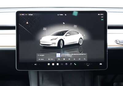 2022 TESLA MODEL 3 REAR-WHEEL DRIVE