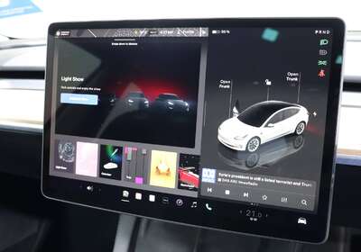 2022 TESLA MODEL 3 REAR-WHEEL DRIVE