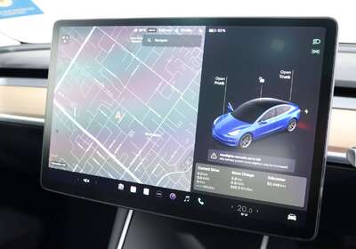 2019 TESLA MODEL 3 STANDARD RANGE PLUS