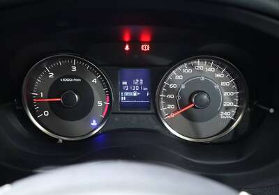 2013 SUBARU FORESTER 2.0D-L