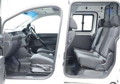 2020 VOLKSWAGEN CADDY MAXI CREWVAN TSI220