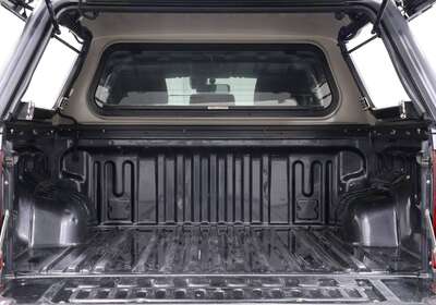 2021 TOYOTA HILUX SR (4X4)