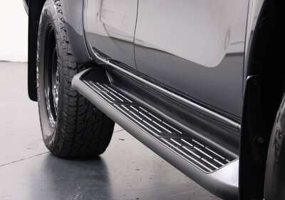 2021 TOYOTA HILUX SR (4X4)