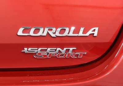 2014 TOYOTA COROLLA ASCENT SPORT