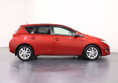 2014 TOYOTA COROLLA ASCENT SPORT