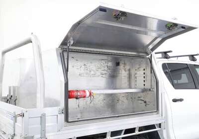 2021 TOYOTA HILUX SR HI-RIDER