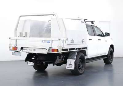 2021 TOYOTA HILUX SR HI-RIDER