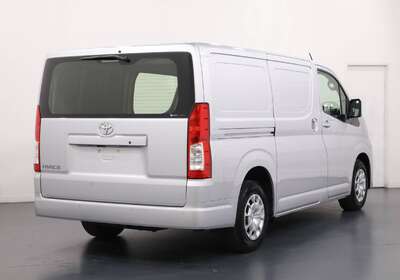 2021 TOYOTA HIACE LWB
