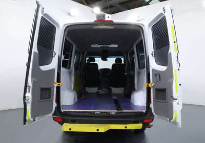2018 MERCEDES-BENZ SPRINTER 319CDI LOW ROOF MWB 7G-TRONIC