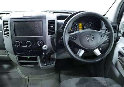 2017 MERCEDES-BENZ SPRINTER 319CDI LOW ROOF MWB 7G-TRONIC
