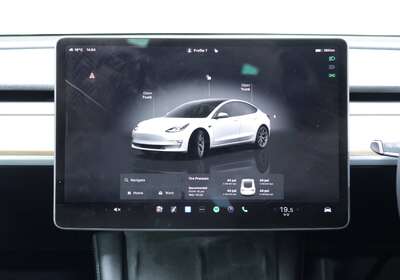 2022 TESLA MODEL 3 REAR-WHEEL DRIVE