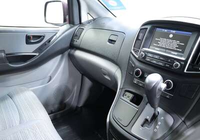 2018 HYUNDAI ILOAD 3S LIFTBACK