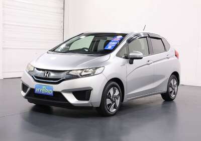 2014 HONDA FIT HYBRID 1.5L 5 SEATER