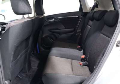 2014 HONDA FIT HYBRID 1.5L 5 SEATER