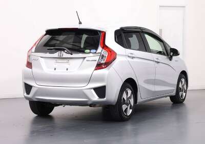 2014 HONDA FIT HYBRID 1.5L 5 SEATER