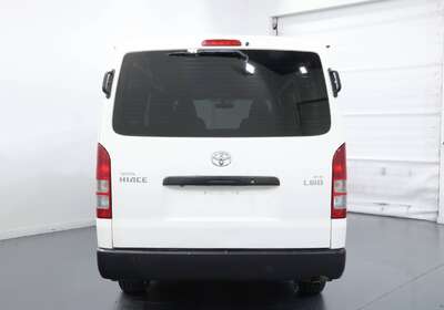 2014 TOYOTA HIACE LWB
