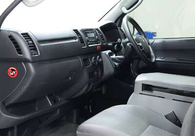 2014 TOYOTA HIACE LWB