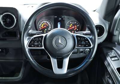 2019 MERCEDES-BENZ SPRINTER 419CDI LOW ROOF MWB 7G-TRONIC + RWD