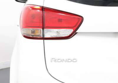 2016 KIA RONDO SI