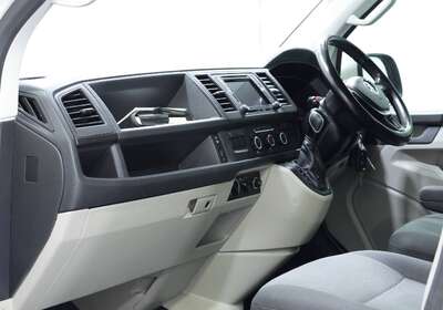 2019 VOLKSWAGEN TRANSPORTER TDI 400 LWB HIGH 4MOTION