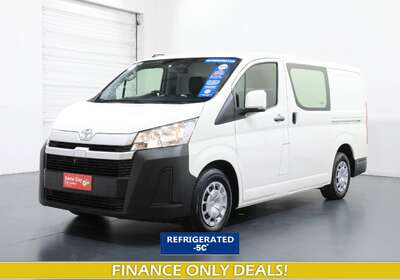2019 TOYOTA HIACE LWB