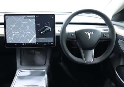 2021 TESLA MODEL 3 STANDARD RANGE PLUS RWD