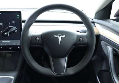 2021 TESLA MODEL 3 STANDARD RANGE PLUS RWD