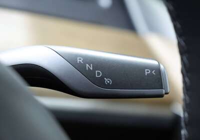 2021 TESLA MODEL 3 STANDARD RANGE PLUS RWD