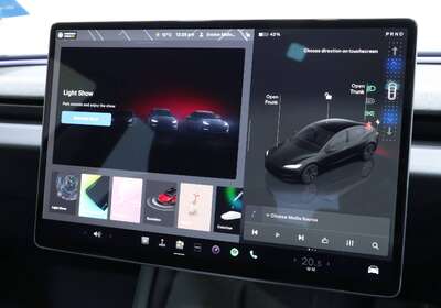 2023 TESLA MODEL 3 REAR-WHEEL DRIVE