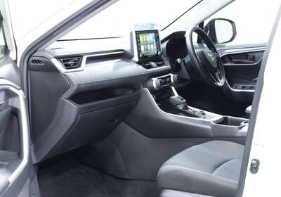 2020 TOYOTA RAV4 GX (AWD) HYBRID