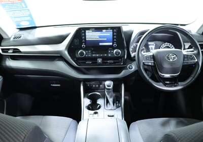 2021 TOYOTA KLUGER GX 2WD