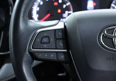 2021 TOYOTA KLUGER GX 2WD