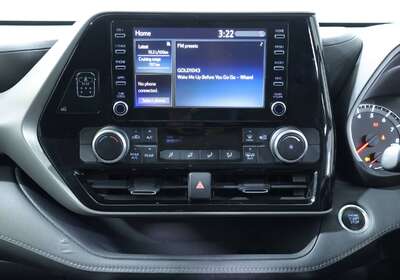 2021 TOYOTA KLUGER GX 2WD