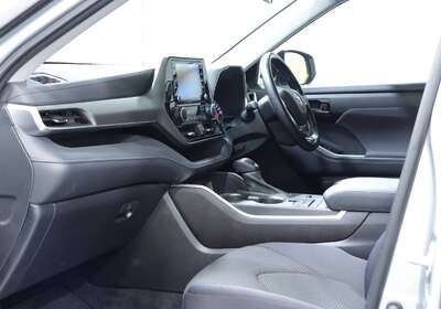 2021 TOYOTA KLUGER GX 2WD