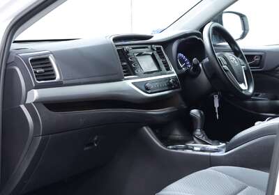 2019 TOYOTA KLUGER GX (4X4)