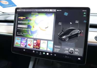 2023 TESLA MODEL 3 REAR-WHEEL DRIVE
