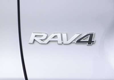 2020 TOYOTA RAV4 GX (AWD) HYBRID