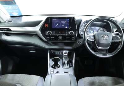 2023 TOYOTA KLUGER GX 2WD
