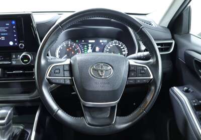 2023 TOYOTA KLUGER GX 2WD